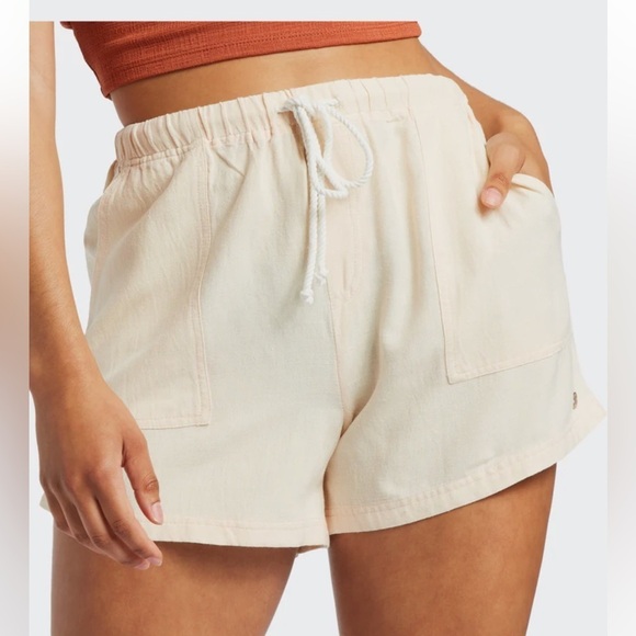 NWT Roxy Cream Sand And Sea Elastic Waist Shorts Women's Size XS - Picture 3 of 12